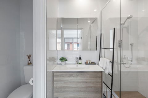Heart Of Ormond Apartment By Ready Set Host - Sydney 4u 4