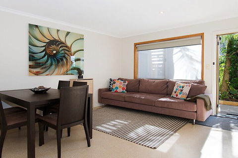 Sea Whisper - Accommodation Sydney 2