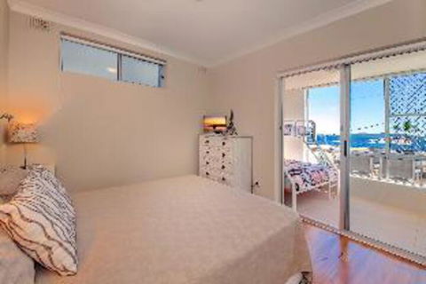 3 Bedroom Apartment Bayview Towers Unit 1 - Accommodation Sydney 4