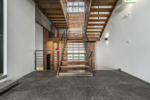 Fabulous Fitzroy Converted Warehouse - Sydney 4u 3