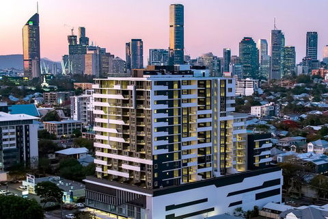 Linton Hotel - Sydney 4u 1