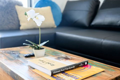JUDD A Stylish Abode Awaits You - Sydney 4u 4