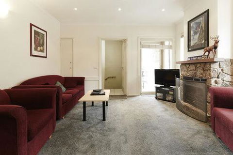 Reindeer 9 - Accommodation Sydney 1