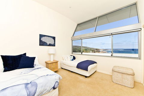 Whale View - Accommodation Sydney 3
