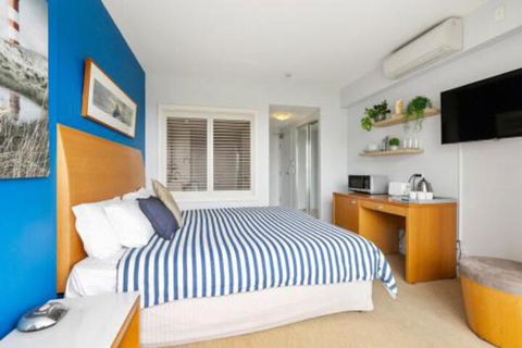 RESORT On The BEACH 5215 OCEAN GLIMPSES - Accommodation Sydney 1