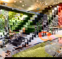 Corinda Contemporary - Accommodation Sydney