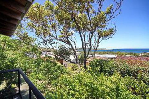 3 Bedroom House At Garuwa Street - Sydney 4u 4