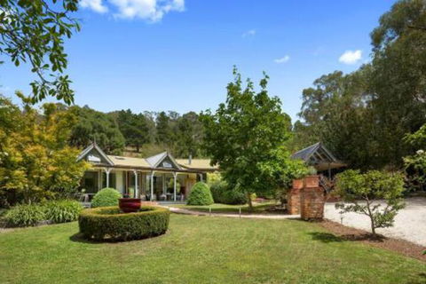 In The Valley - Accommodation Sydney 0