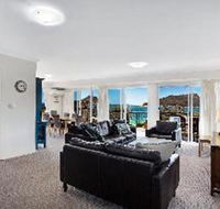 3 Bedroom Apartment Albacore Unit 6 12 Ondine Close - Accommodation Sydney