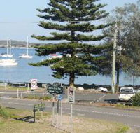 3 Bedroom House at Sandy Point Road 151 - Accommodation Sydney
