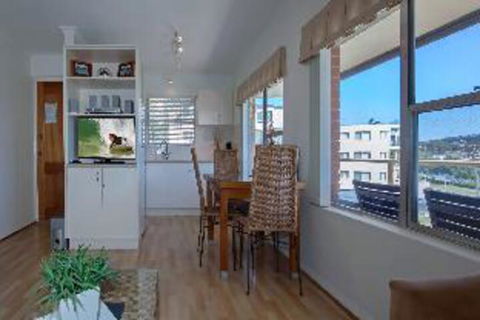1 Bedroom Apartment Blue Vista Unit 8 - Accommodation Sydney 1