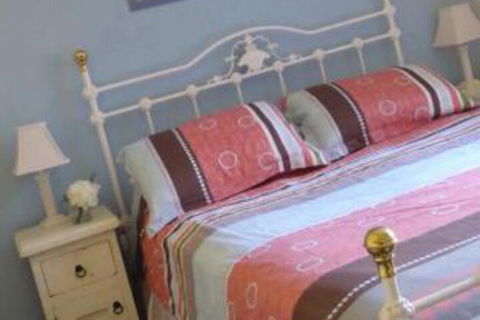2 Bedroom Apartment Portside Unit 12 / 1 Donald Street FREE WIFI - Accommodation Sydney 3