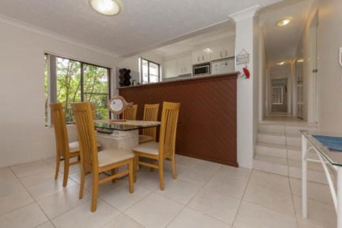 3 Bedroom Apartment Tradewinds Unit 3 - Accommodation Sydney 5
