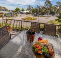 3 Bedroom Apartment Tradewinds Unit 3 - Accommodation Sydney