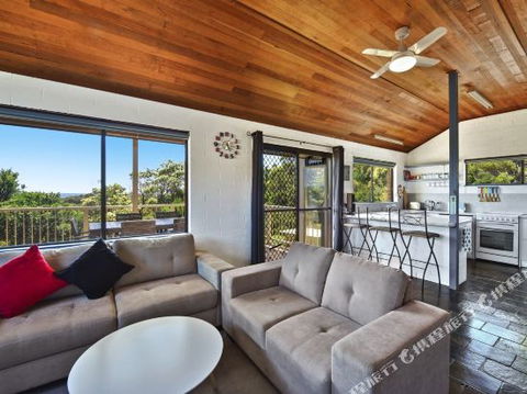 The Accommodation Group â€“ Greens Beach Retreat - Accommodation Sydney 6