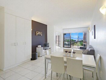Shandelle Apartments - Accommodation Sydney 4