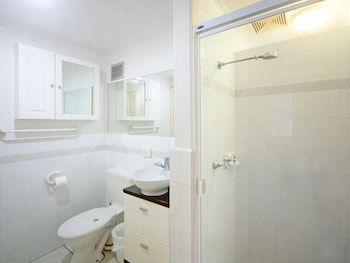 Shandelle Apartments - Accommodation Sydney 6