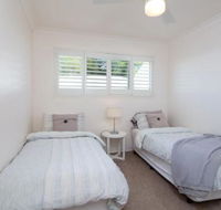 The White House Central Coolum with Spectacular Ocean Views  WiFi - Accommodation Sydney