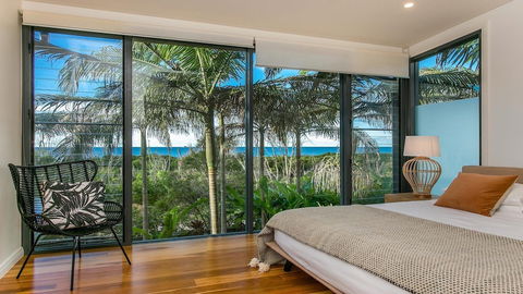 Your Luxury Escape - Kiah 11 Beach House - Accommodation Sydney 4