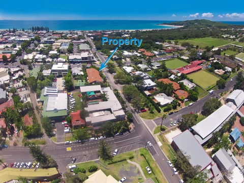 1 / 10 Marvel Street Byron Bay - Accommodation Sydney 4