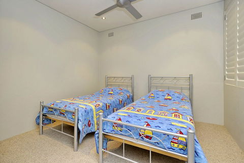 Del Rae Unit 12 Shoal Bay - Sydney 4u 4