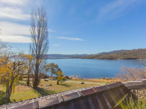 Ibis 19 McLure Circuit - Accommodation Sydney 3