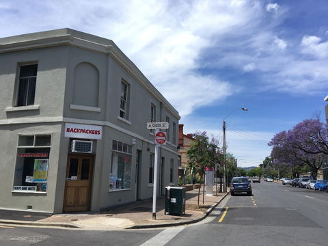 Shingos Backpackers - Accommodation Sydney 0