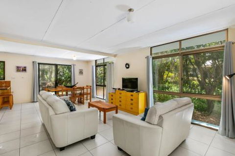 Shardlow - Accommodation Sydney 0