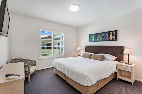 Pacific Blue Apartment 244 / 265 Sandy Point Rd - Sydney 4u 3
