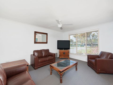 Fingal Waves At Fingal Bay NSW - Sydney 4u 2
