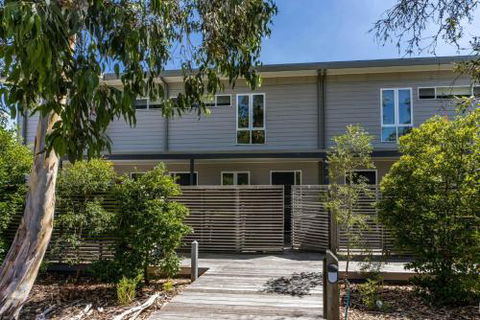 COASTAL SOUL VILLA At BROADBEACH - Accommodation Sydney 1