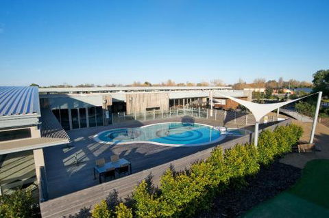 COASTAL SOUL VILLA At BROADBEACH - Accommodation Sydney 2