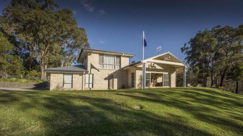 Atlantis On Lake Conjola Sandra St. 1 Lake Conjola - Accommodation Sydney 6