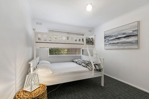 Beauty AND THE Peace - Inlet Side - Accommodation Sydney 5