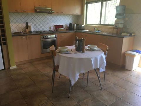 Romantic Cottage For 2Sunken Spa BathOtway Range - Sydney 4u 3