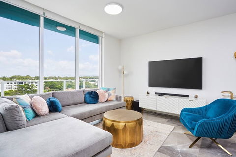 Luxurious 2bed 2bath APT With Parking@southport - Sydney 4u 4