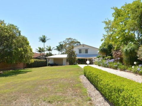 Morisset Waterfront 1bdr Studio Looking Over Trinity Marina - Sydney 4u 3