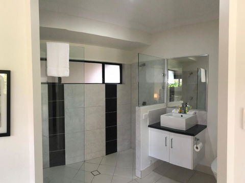 Cooya Beach Ultimate Tropical Getaway - Accommodation Sydney 2