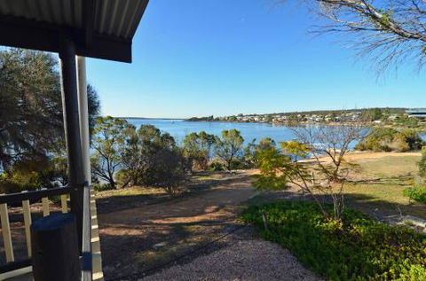 CDC 625 Beach House - Accommodation Sydney 5
