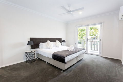 Wagga Apartments 5 - Sydney 4u 4