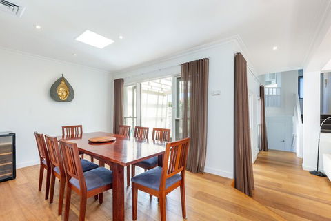 Kensington 4 Bedroom House 89 BROM - Accommodation Sydney 1
