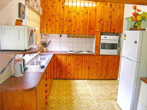 CHAP14C Chapman Cottage - Accommodation Sydney 1