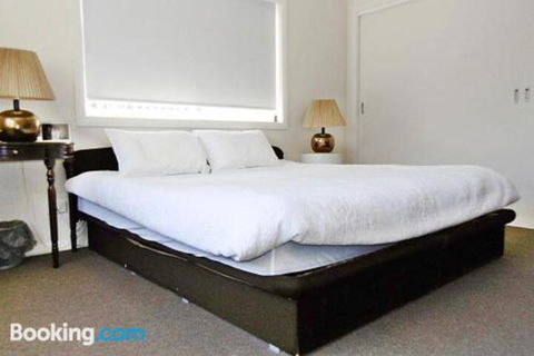 Allure - Accommodation Sydney 5