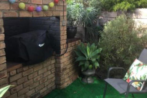 Brydon House Garden Studio - Accommodation Sydney 4