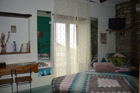 Woollamia Village Retreat - Sydney 4u 4