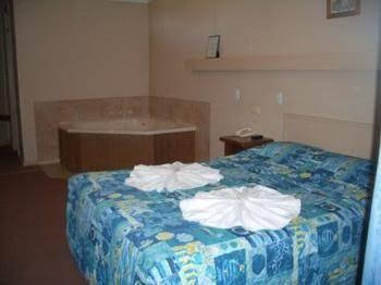 Goolwa Riverport Motel - Sydney 4u 0