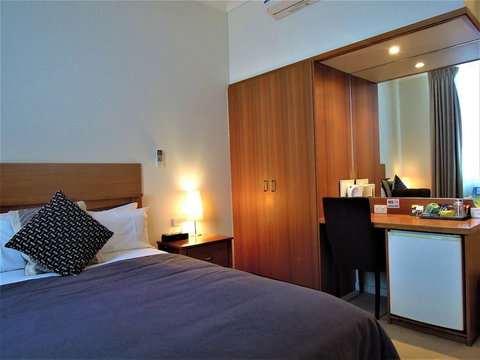 Plough Hotel - Accommodation Sydney 1