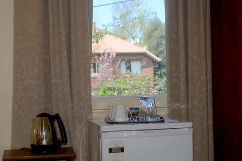 Edinburgh Gallery Bed & Breakfast - Accommodation Sydney 5