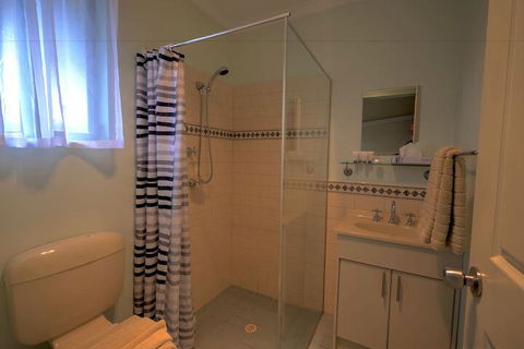Ficifolia Lodge - Sydney 4u 5