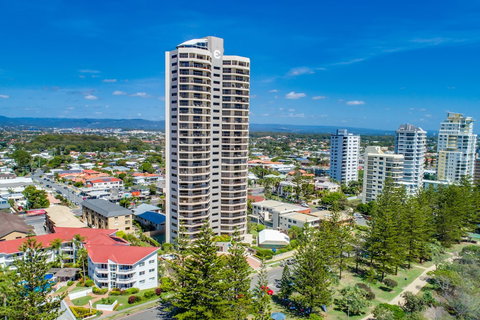 Burleigh Esplanade Apartments - Sydney Resort 3